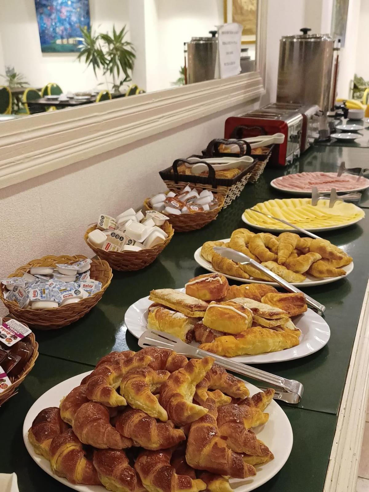 Atlas Tower Hotel Buenos Aires Dış mekan fotoğraf